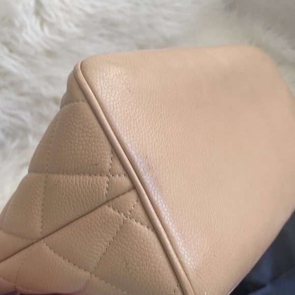 Chanel Medallion Tote - Picture 13 of 17